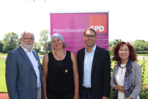 MdL Martin Güll, OV-Vorsitzende Hildegard Schöpe-Stein, Michael Schrodi (jetzt MdB) und stellvertretende Landrätin Marianne Klaffki